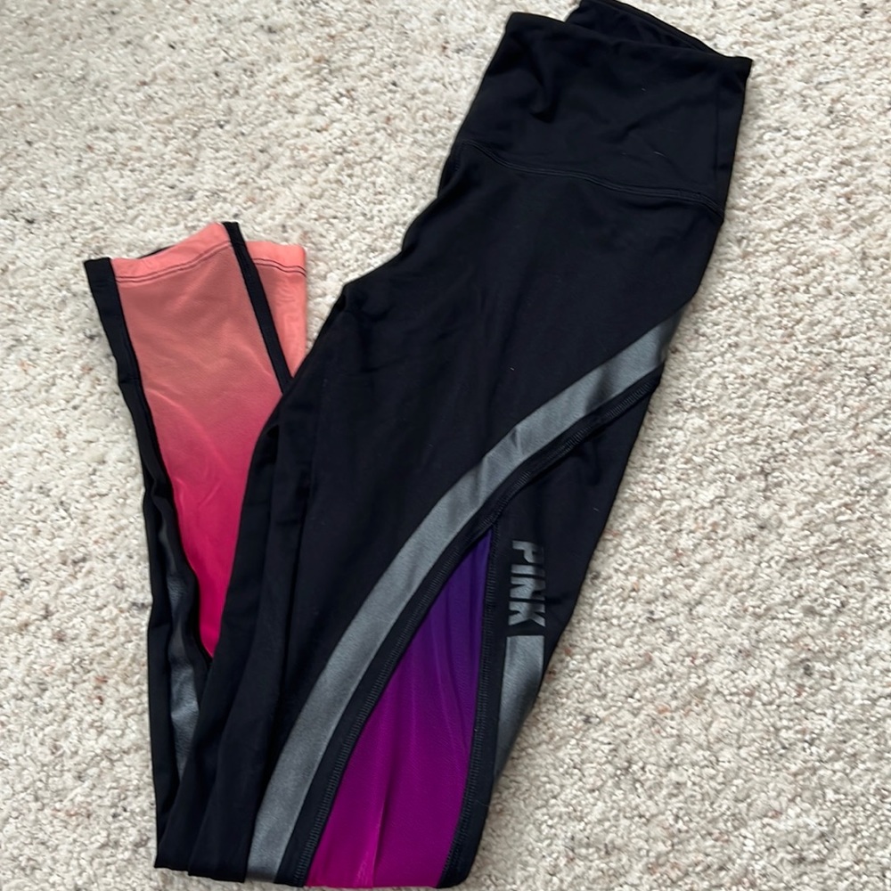 🥂Victoria secrets pink yoga leggings